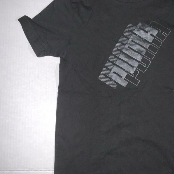 Puma Small (8) Black Big Boy Power Pack Shimmer Logo Graphic T-Shirt (K) - Picture 2 of 7